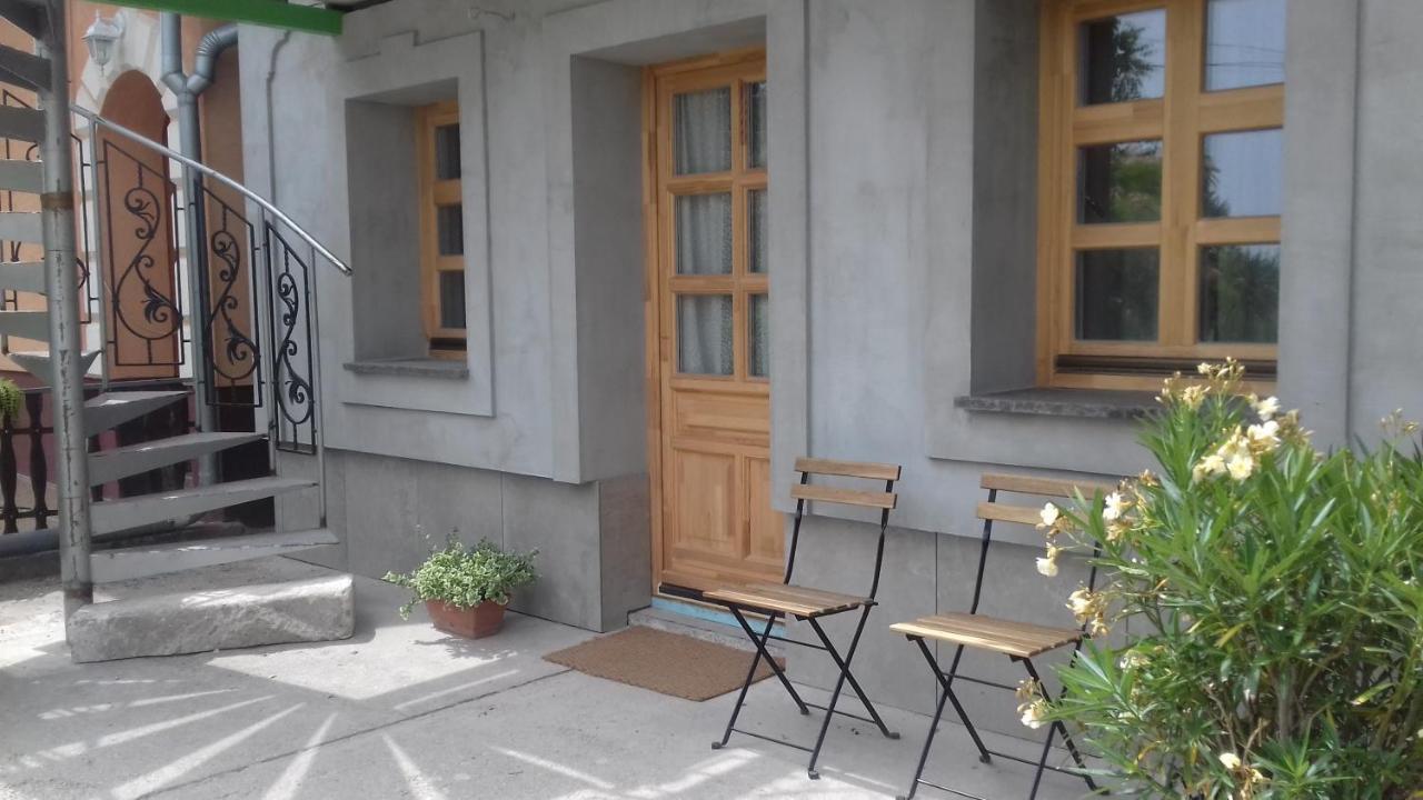 Vagabund Vendeghaz Villa Etyek Exterior photo