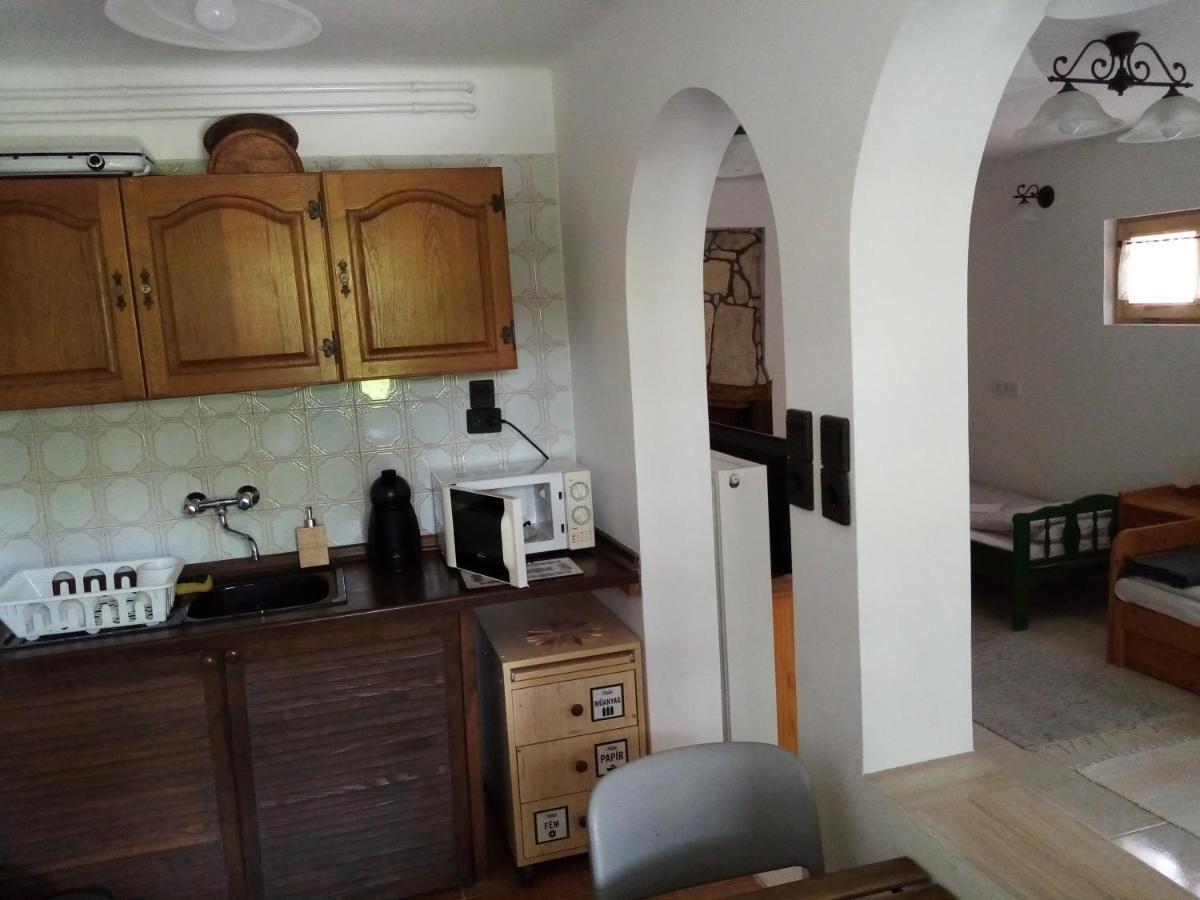 Vagabund Vendeghaz Villa Etyek Exterior photo